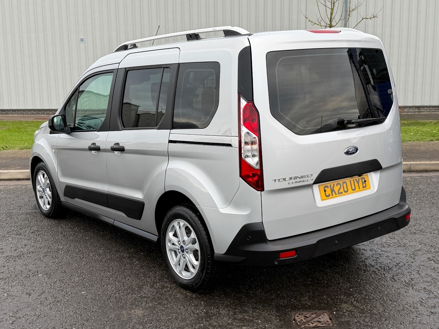 Used Ford Tourneo Connect 2020 for sale - 76726122: Photo 9