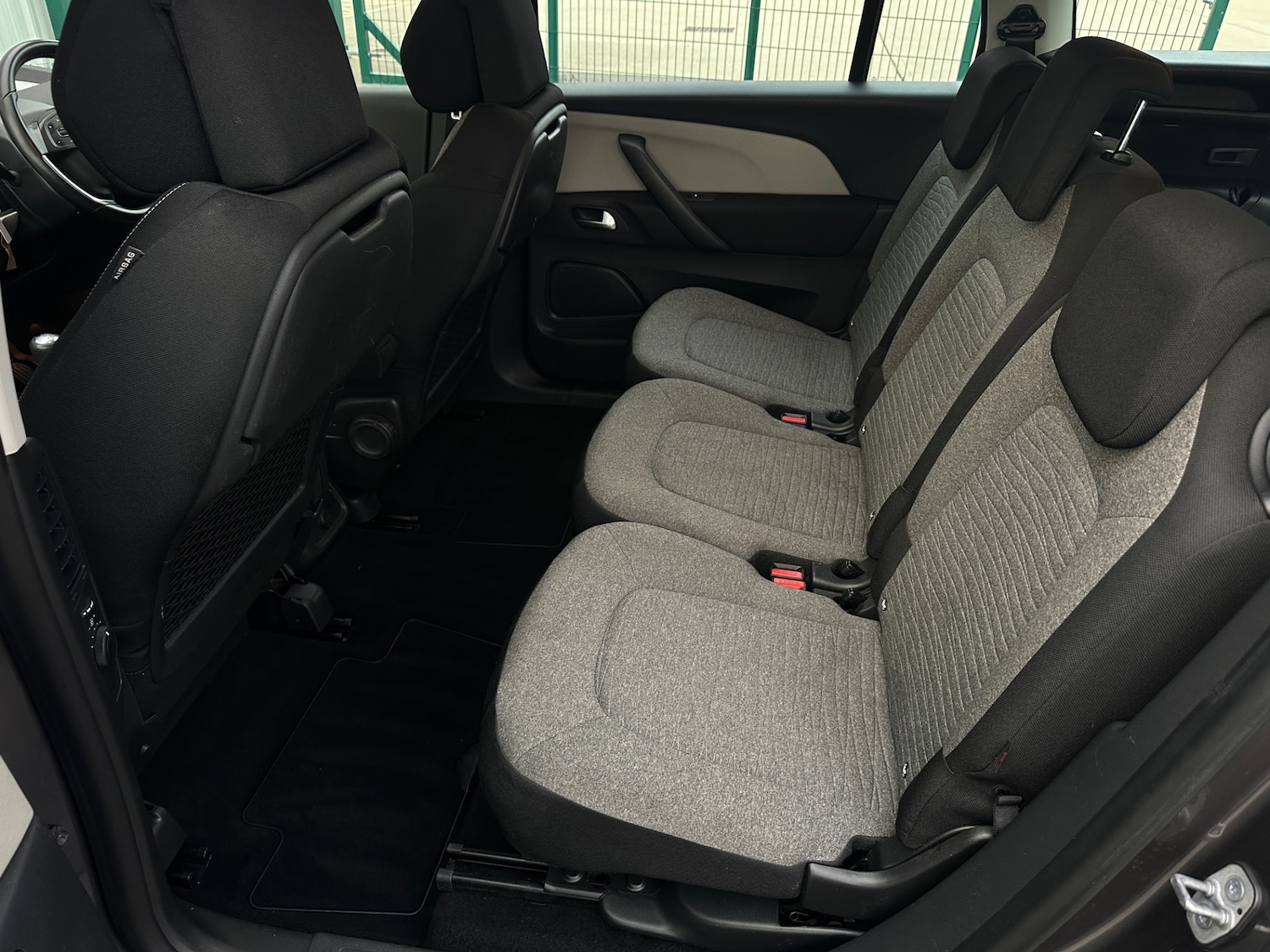 Used Citroen C4 Grand Picasso 2017 for sale - 76293334: Photo 15