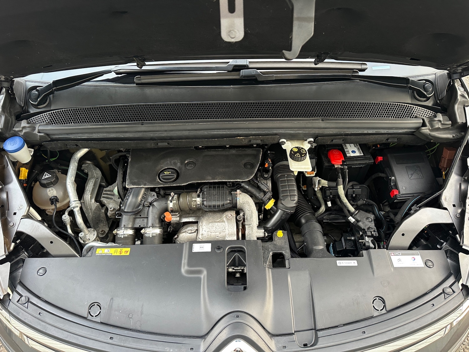 Used Citroen C4 Grand Picasso 2017 for sale - 76293334: Photo 22