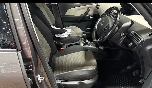 Used Citroen C4 Grand Picasso 2017 for sale - 76293334: Photo 4
