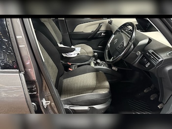 Used Citroen C4 Grand Picasso 2017 for sale - 76293334: Photo 4