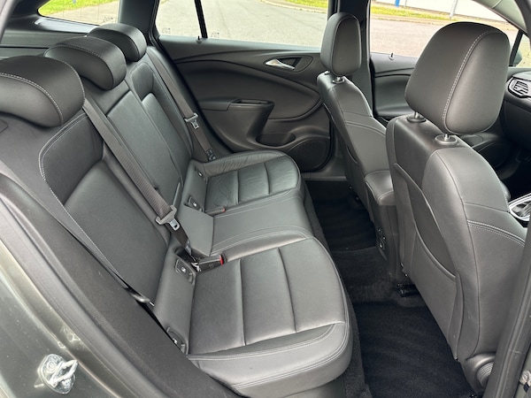 Used Vauxhall Astra 2018 for sale - 75641002: Photo 28