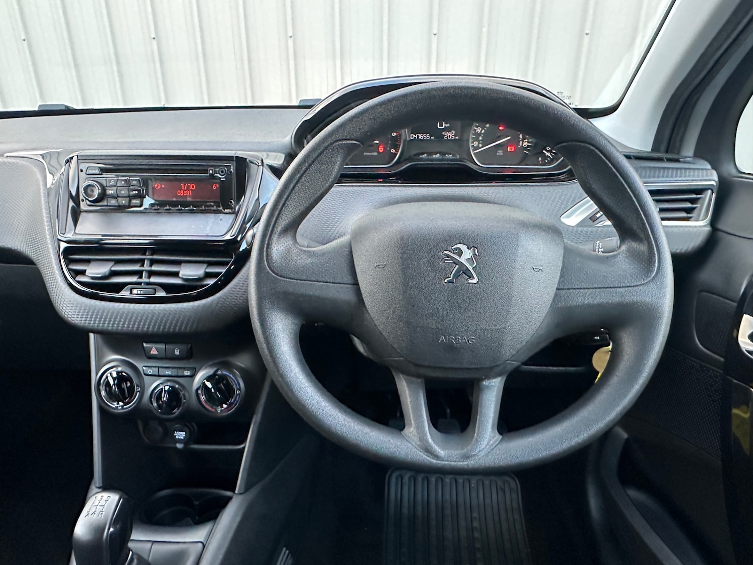 Used Peugeot 208 2018 for sale - 74042096: Photo 12