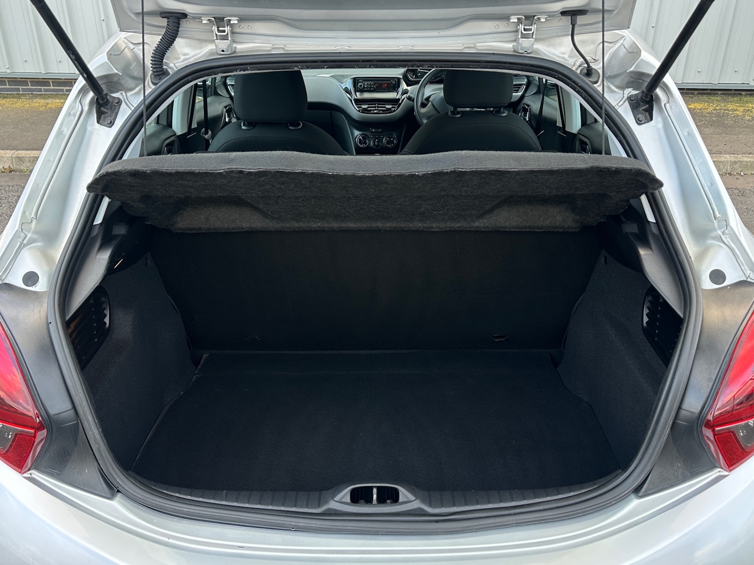 Used Peugeot 208 2018 for sale - 74042096: Photo 7