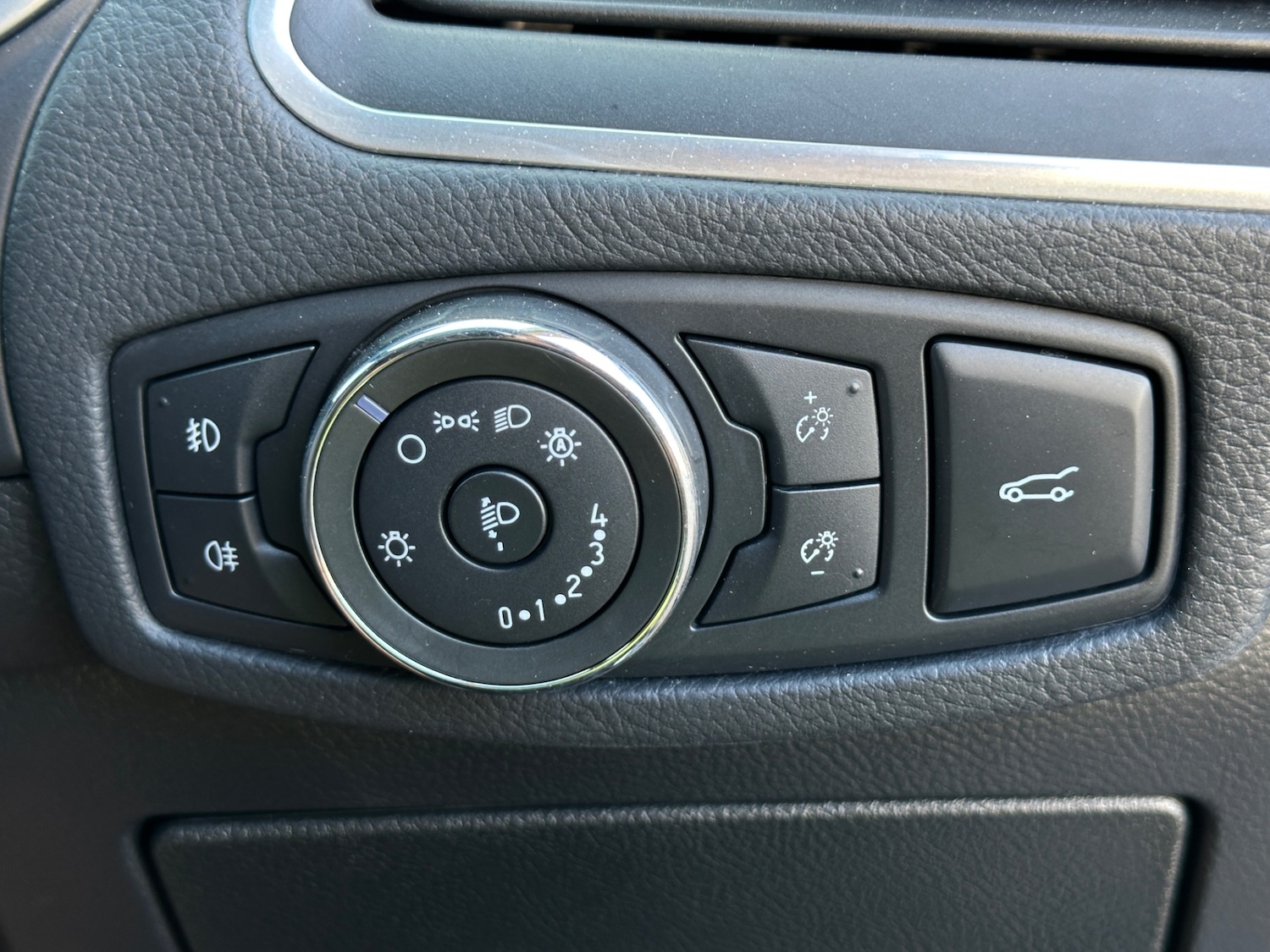 Vehicle 32