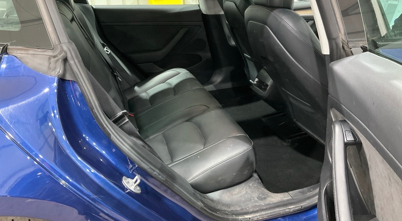 Used Tesla Model 3 2021 for sale - 77342932: Photo 6