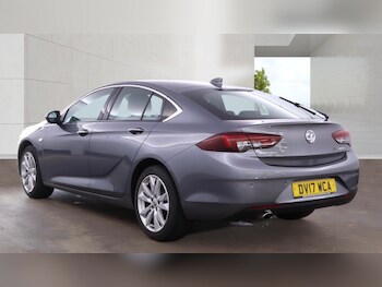Used Vauxhall Insignia 2017 for sale - 78146101: Photo