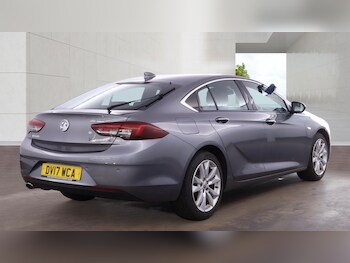 Used Vauxhall Insignia 2017 for sale - 78146101: Photo
