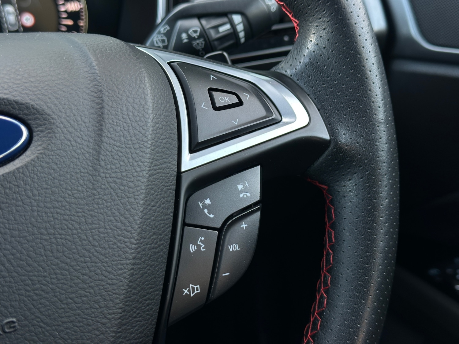 Used Ford Mondeo 2018 for sale - 76174326: Photo 24