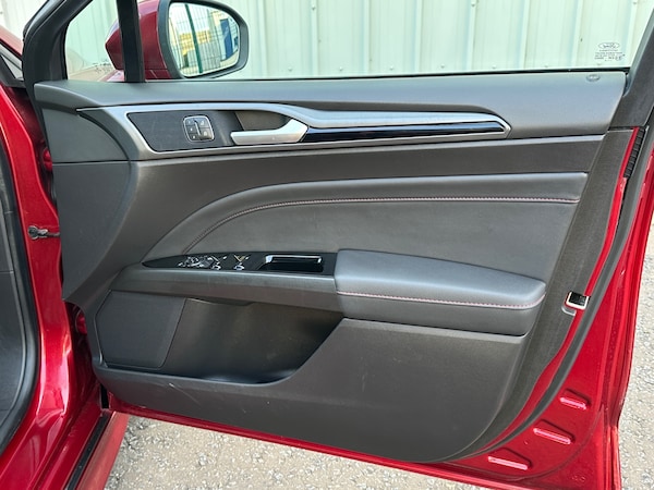 Used Ford Mondeo 2018 for sale - 76174326: Photo 38