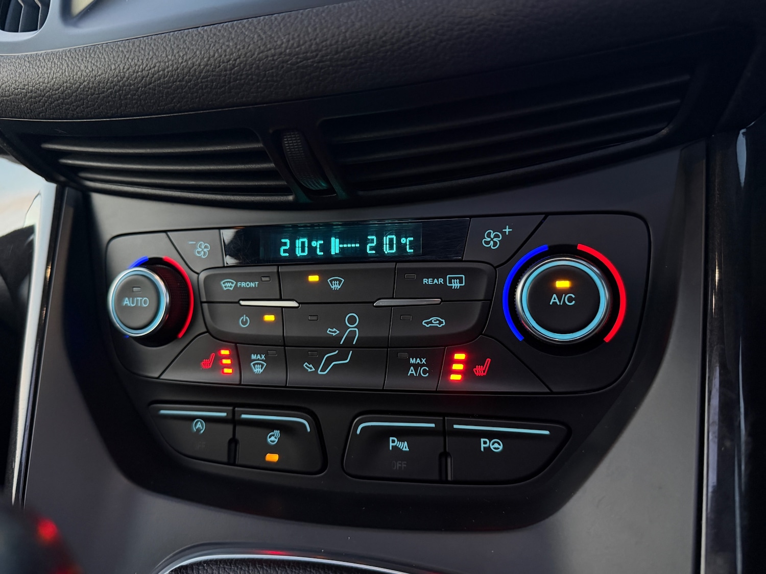 Used Ford Kuga 2019 for sale - 76935415: Photo 14