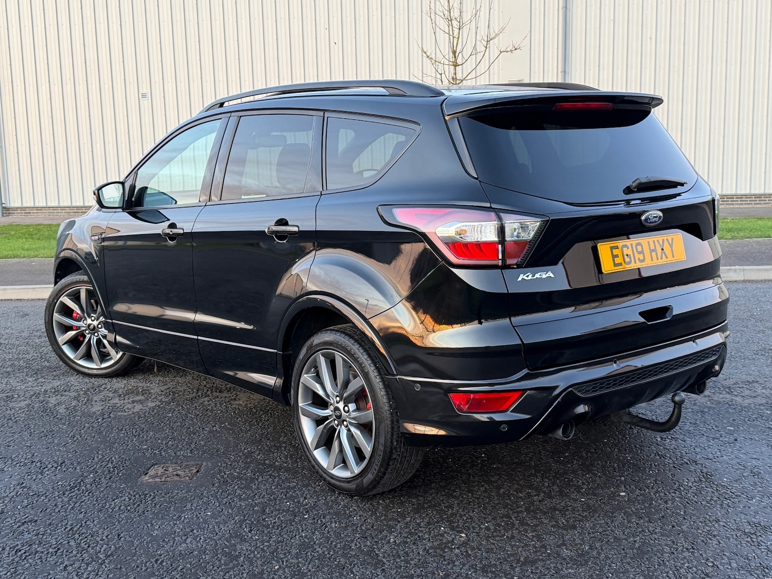 Used Ford Kuga 2019 for sale - 76935415: Photo 2