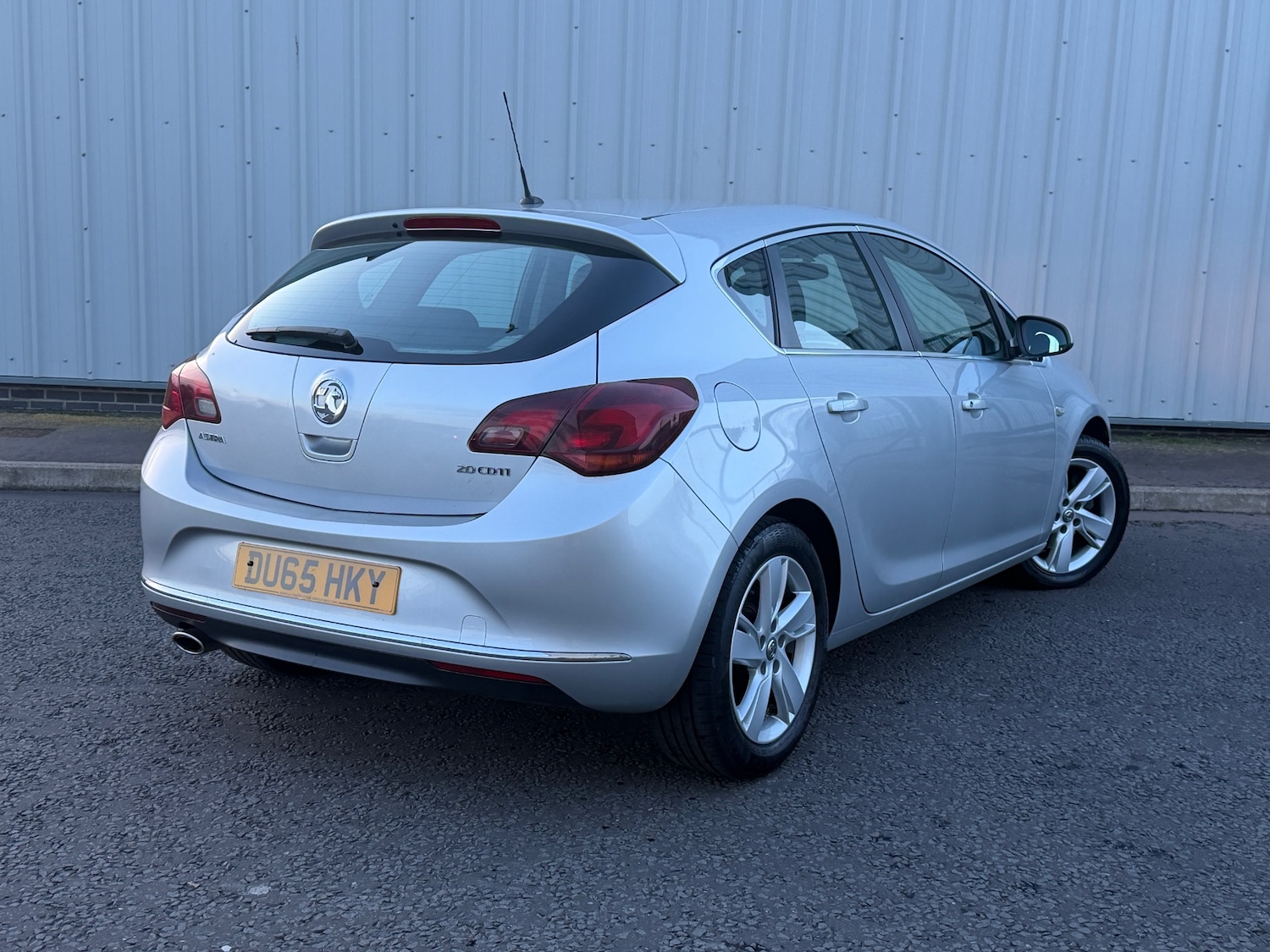 Used Vauxhall Astra 2015 for sale - 77563471: Photo 4