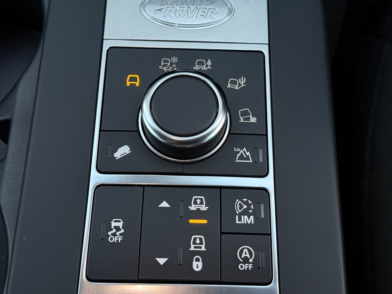 Used Land Rover Discovery 2018 for sale - 78169436: Photo 26