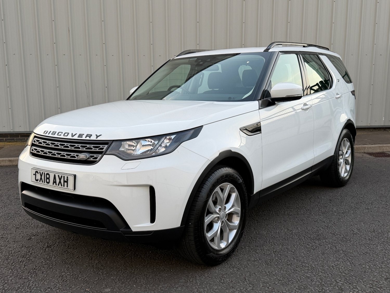 Used Land Rover Discovery 2018 for sale - 78169436: Photo 39