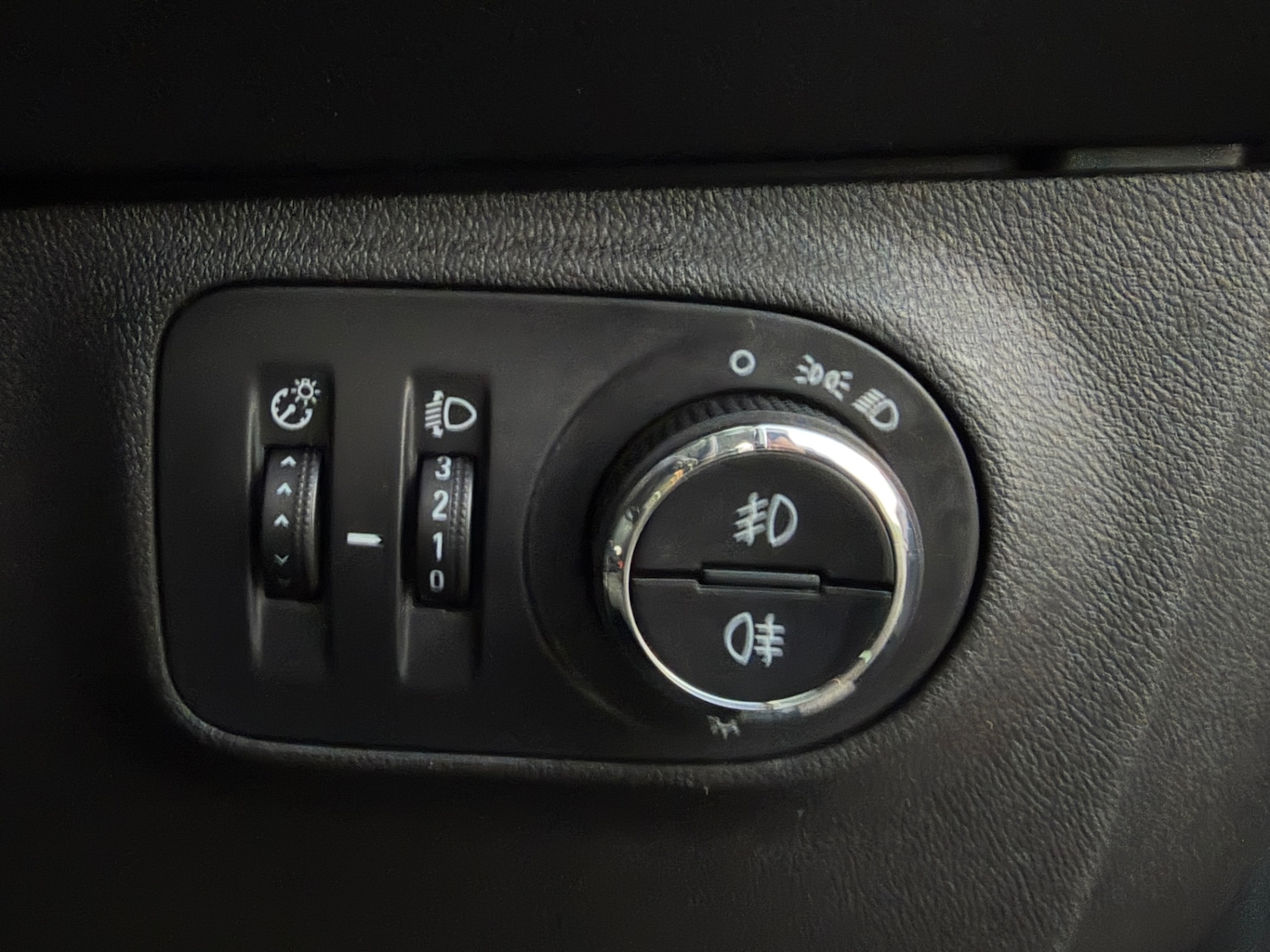 Used Vauxhall Corsa 2017 for sale - 76885150: Photo 17