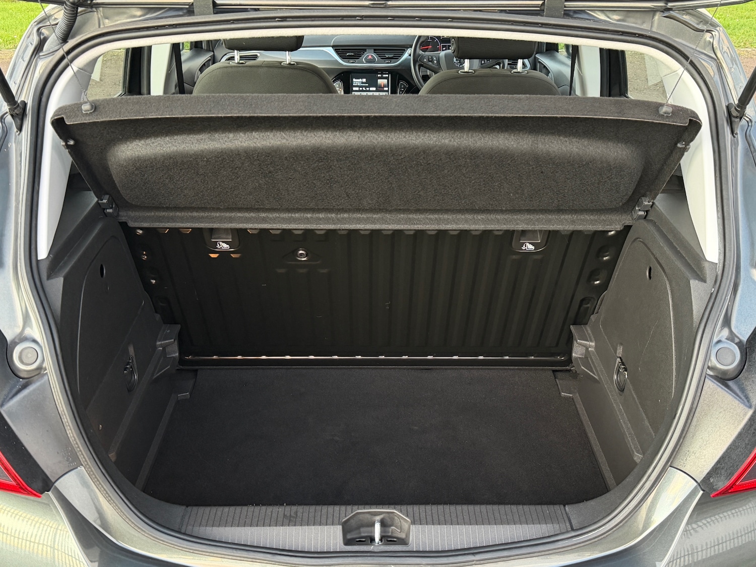 Used Vauxhall Corsa 2017 for sale - 76885150: Photo 20