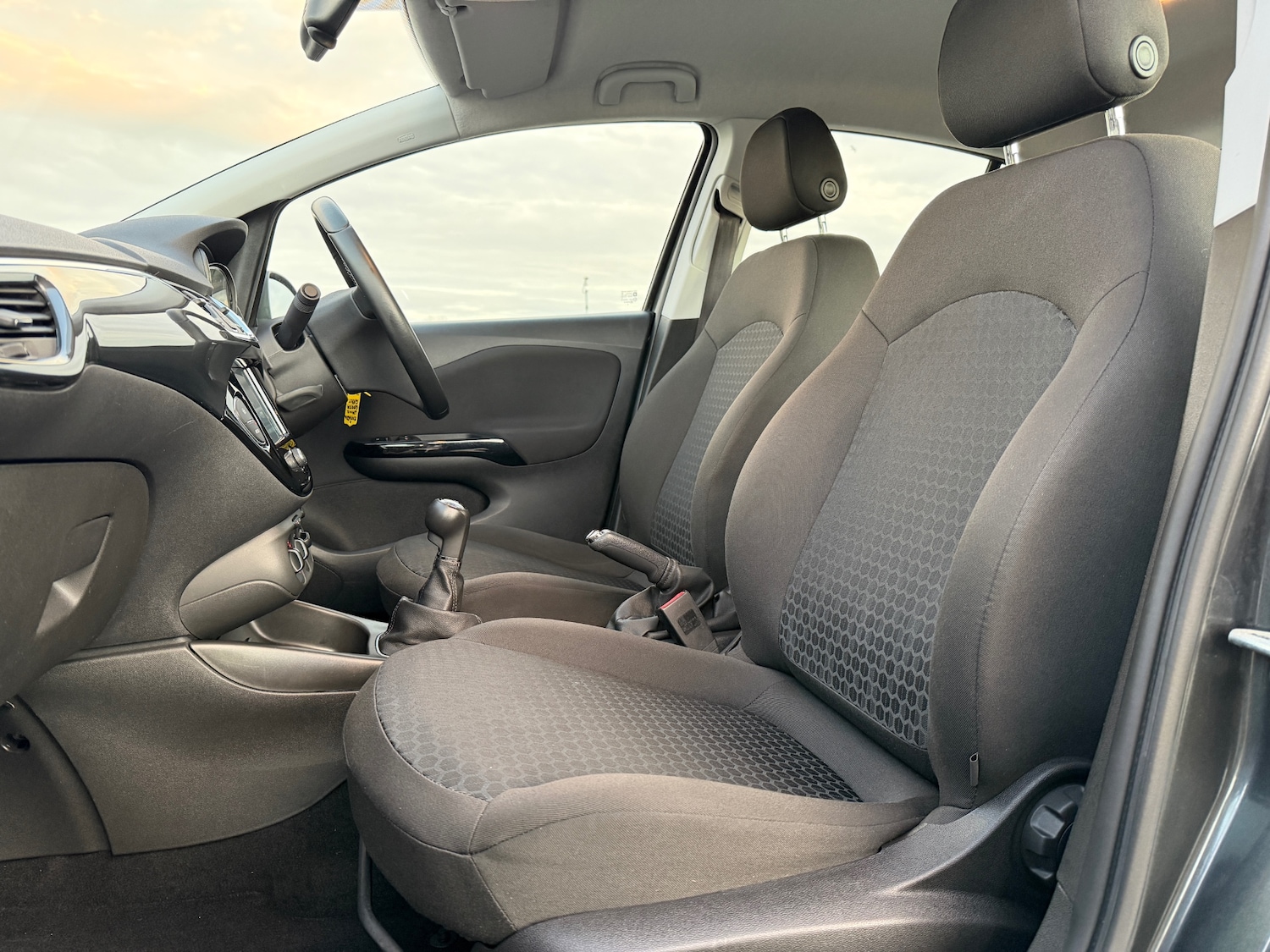 Used Vauxhall Corsa 2017 for sale - 76885150: Photo 9