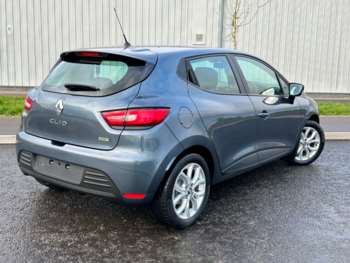 Used Renault Clio 2017 for sale - 66310566: Photo