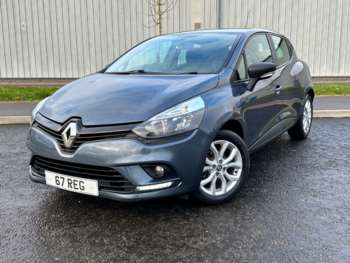 Used Renault Clio 2017 for sale - 66310566: Photo
