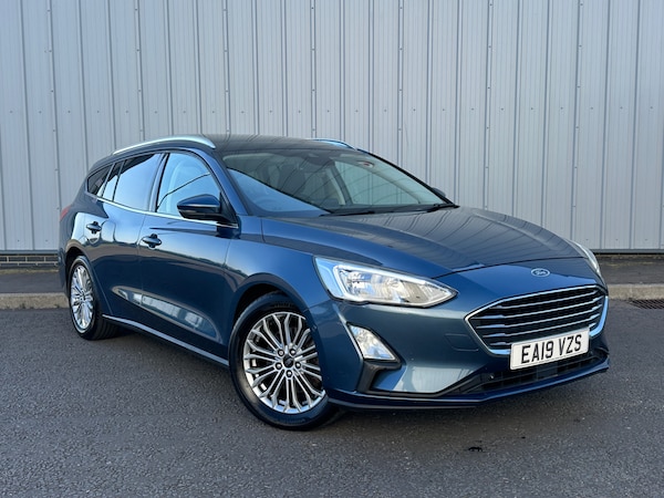 Used Ford Focus 2019 for sale - 74622139: Photo 1