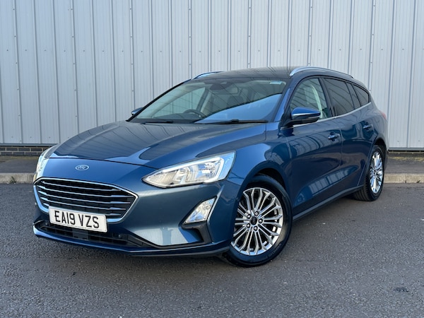 Used Ford Focus 2019 for sale - 74622139: Photo 3
