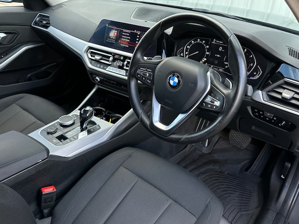 Used BMW 3 Series 2021 for sale - 76022522: Photo 10