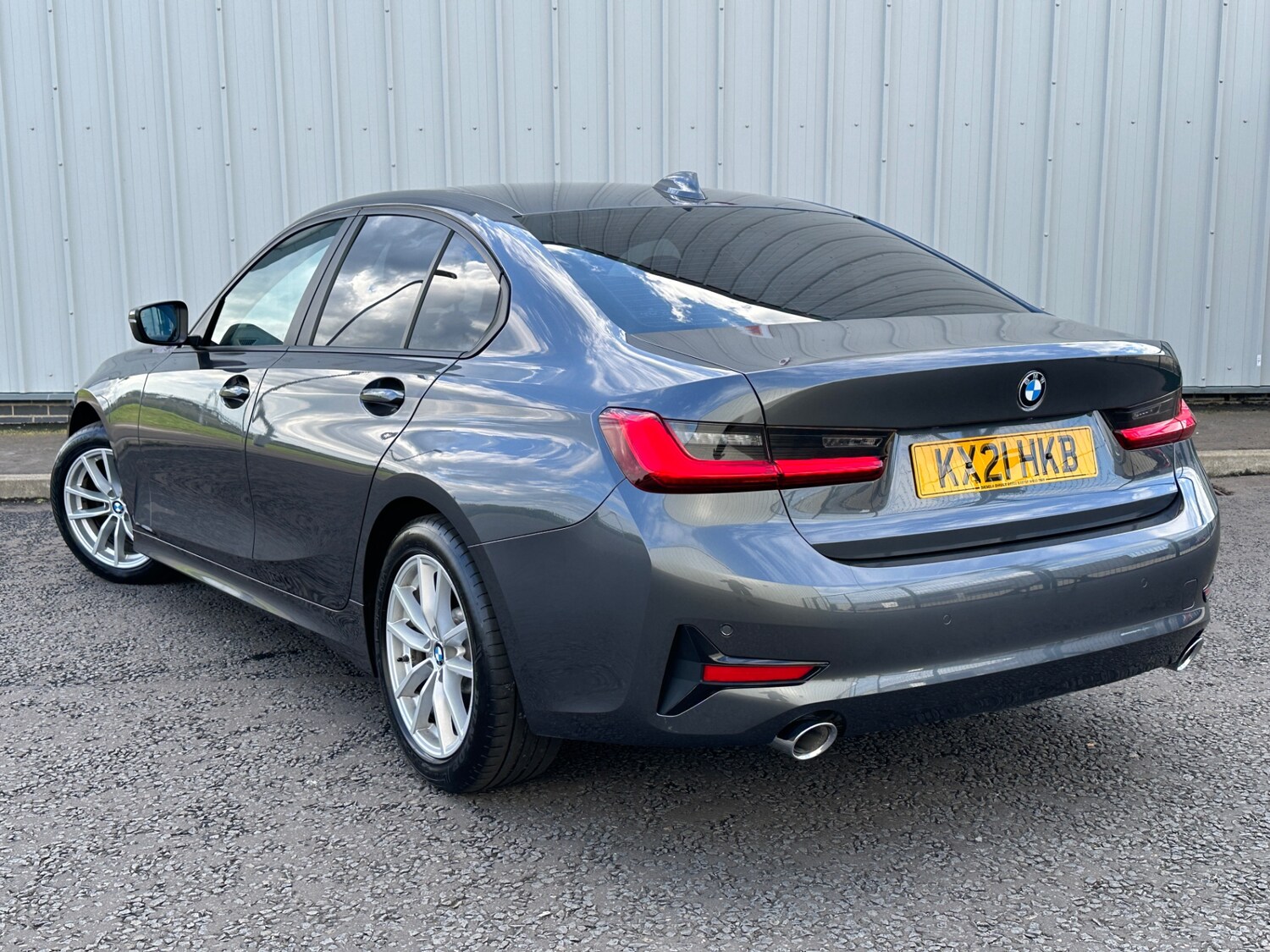Used BMW 3 Series 2021 for sale - 76022522: Photo 4
