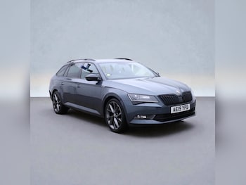 2019 (19) - 2.0 TDI CR Sport Line 5dr