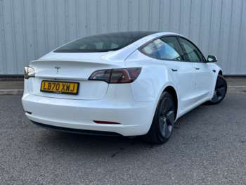 Used Tesla Model 3 2020 for sale - 75457432: Photo
