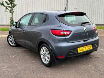 Used Renault Clio 2023 for sale - 68738819: Photo