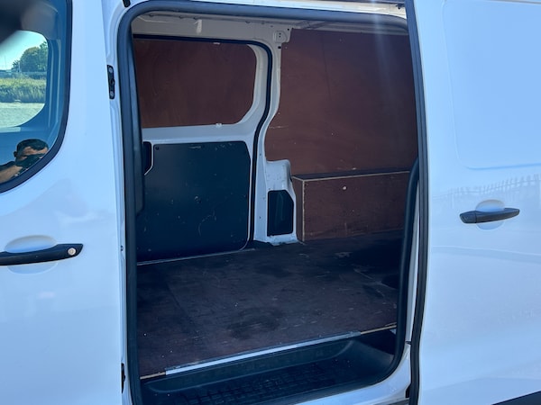 Used Vauxhall Vivaro 2020 for sale - 76024304: Photo 14