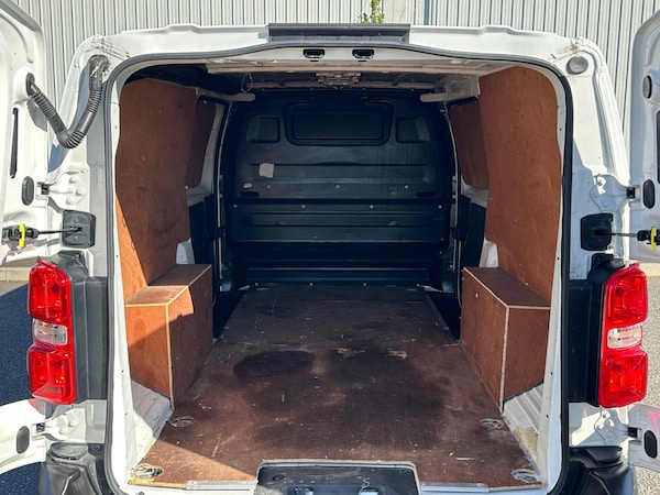 Used Vauxhall Vivaro 2020 for sale - 76024304: Photo 9