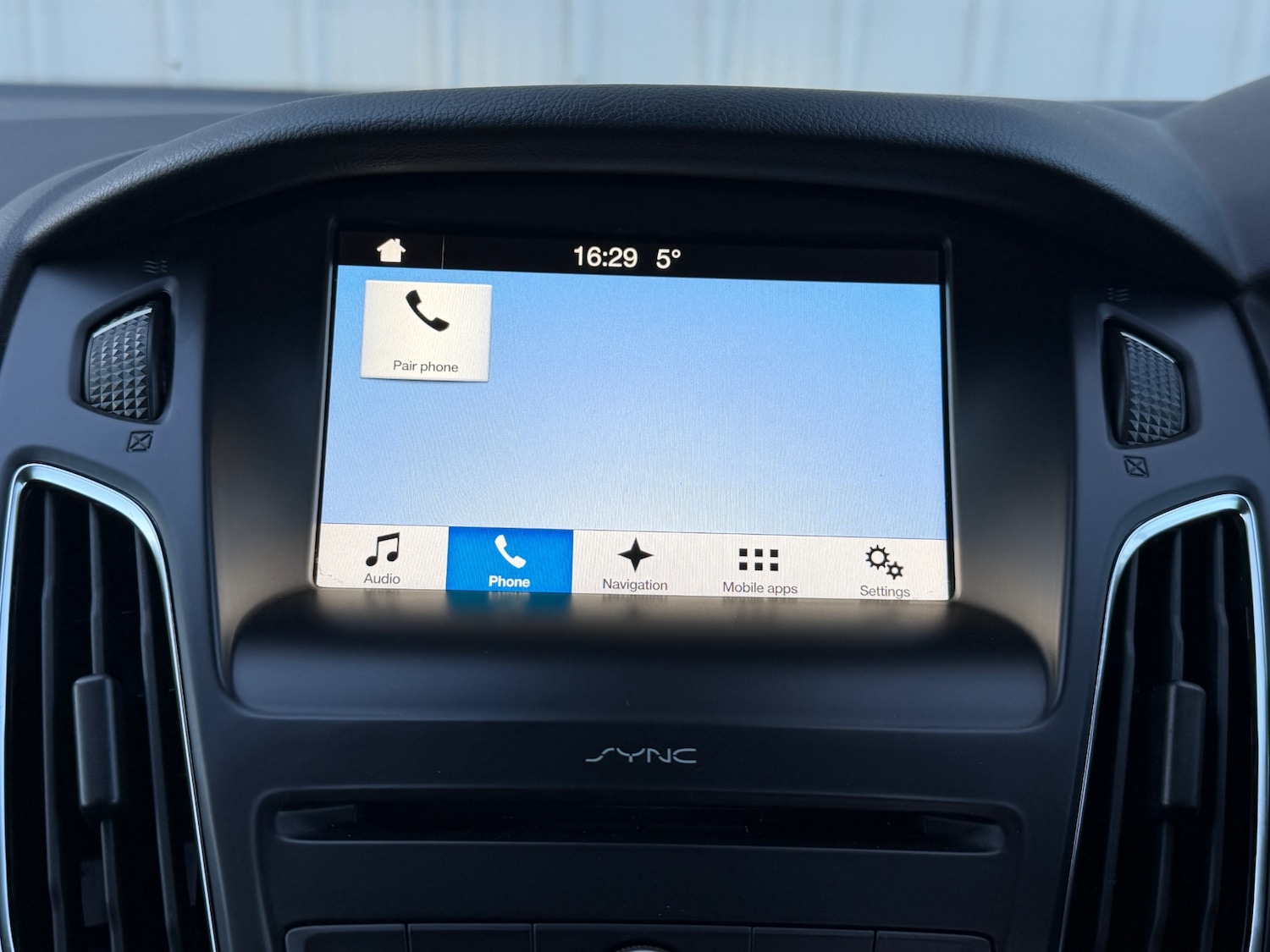 Used Ford Focus 2017 for sale - 75208220: Photo 23