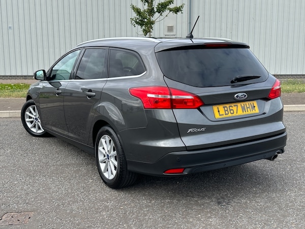 Used Ford Focus 2018 for sale - 74754577: Photo 2