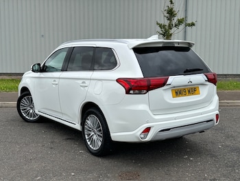 Used Mitsubishi Outlander 2019 for sale - 71920689: Photo