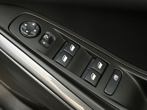 Used Vauxhall Grandland X 2021 for sale - 75000409: Photo 13