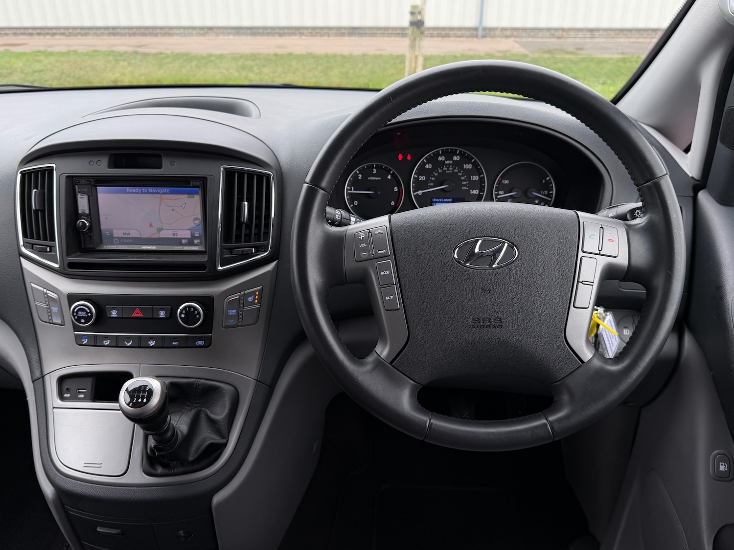 Used Hyundai i800 2017 for sale - 76553778: Photo 16