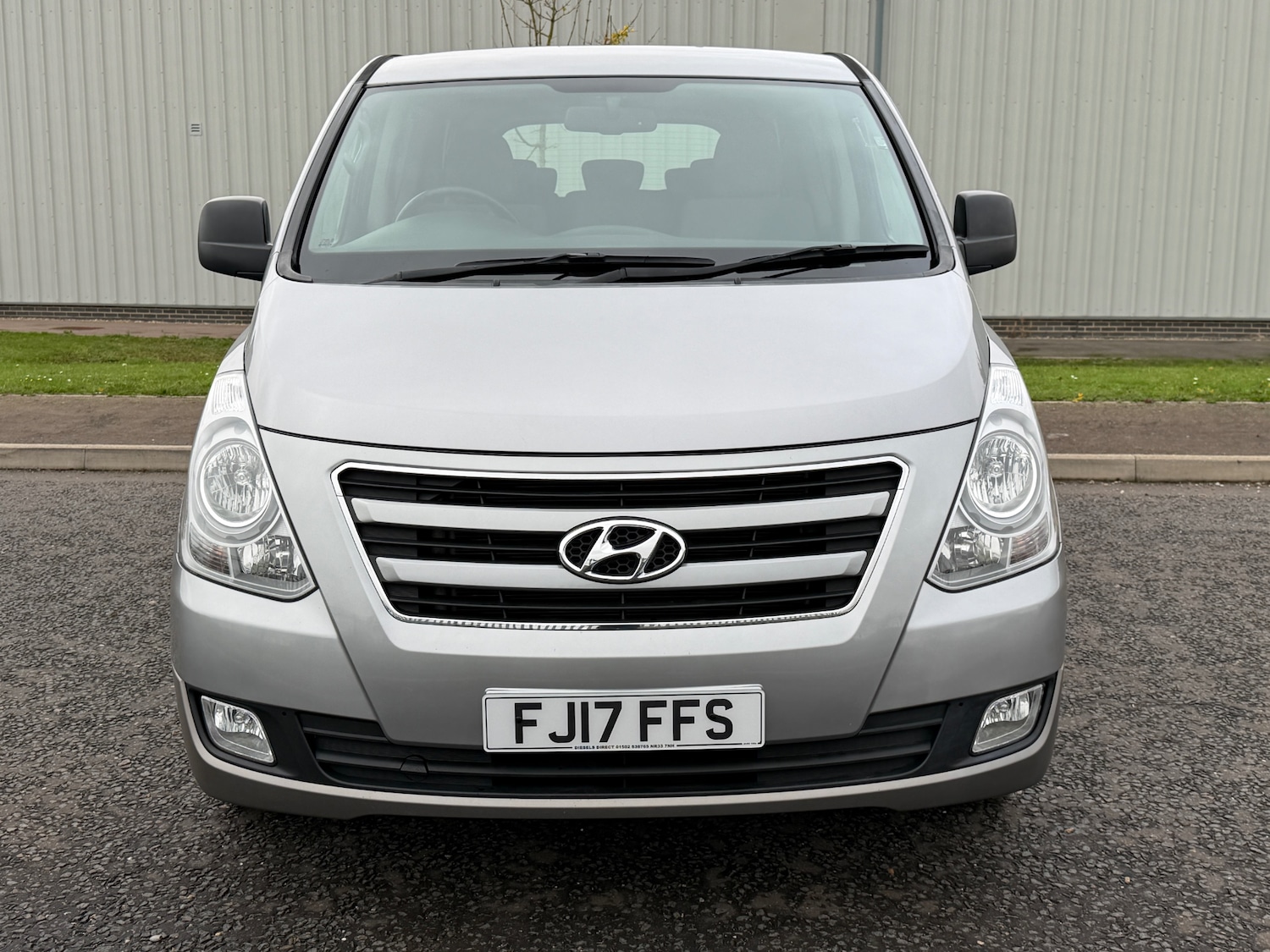 Used Hyundai i800 2017 for sale - 76553778: Photo 5