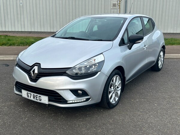 Used Renault Clio 2017 for sale - 69150280: Photo 2