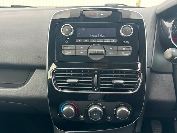 Used Renault Clio 2017 for sale - 69150280: Photo 6