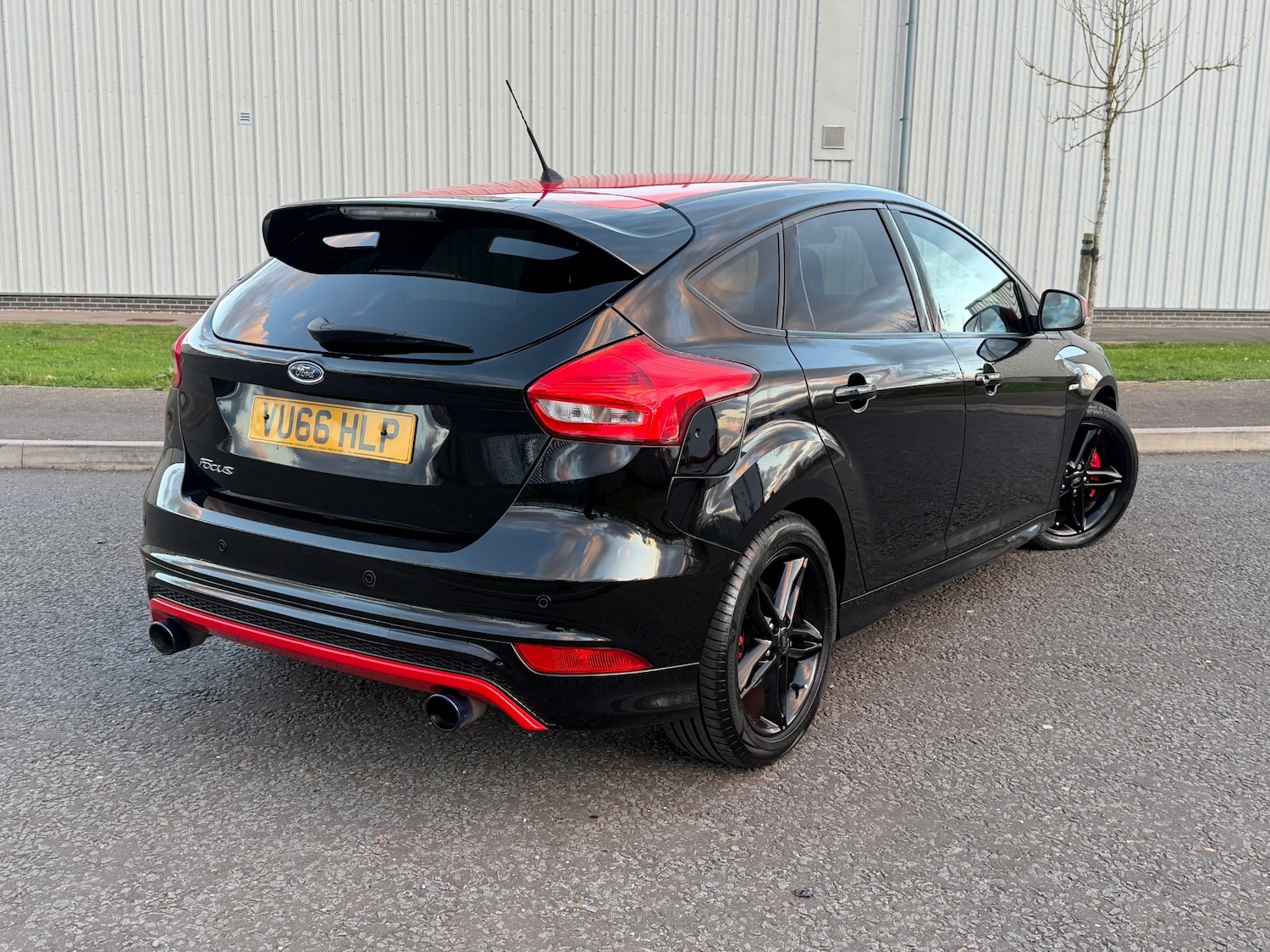 Used Ford Focus 2016 for sale - 77055854: Photo 2