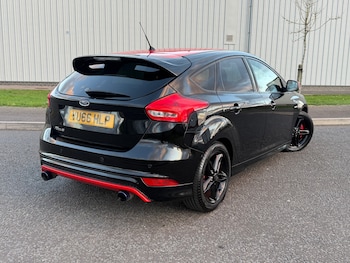 Used Ford Focus 2016 for sale - 77055854: Photo