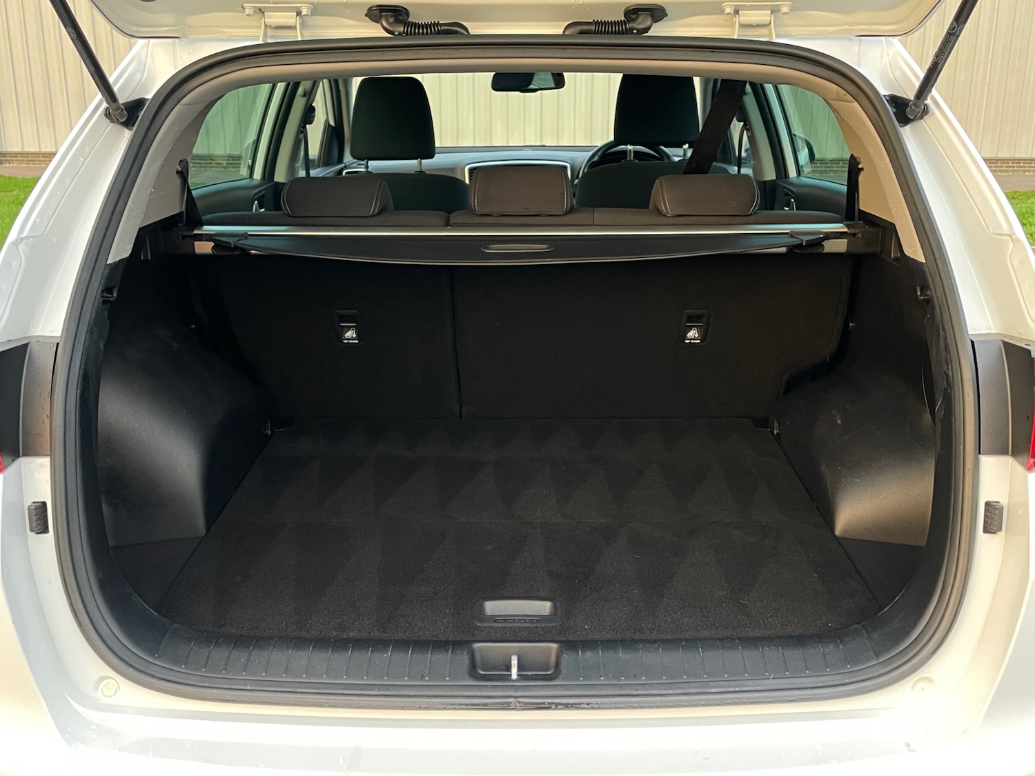 Used Kia Sportage 2018 for sale - 77052140: Photo 7