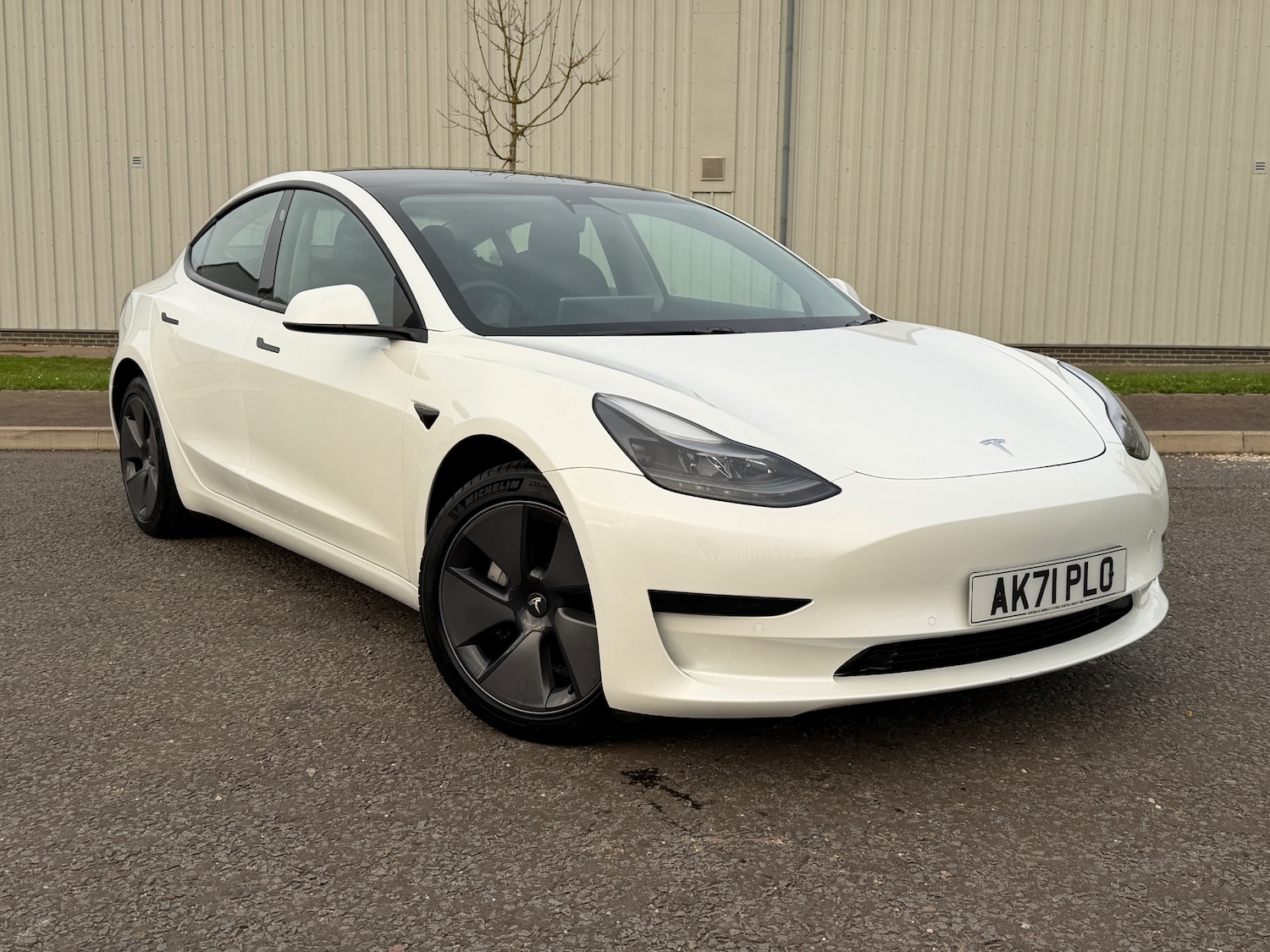 Used Tesla Model 3 2021 for sale - 76618839: Photo 1