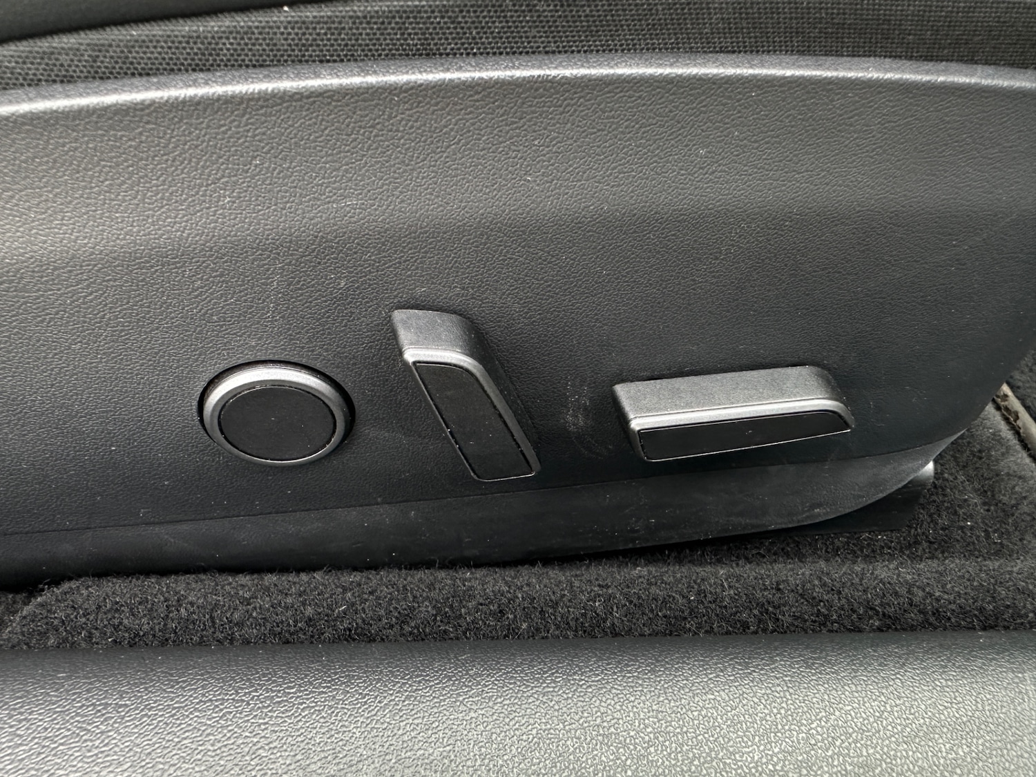 Used Tesla Model 3 2021 for sale - 76618839: Photo 26