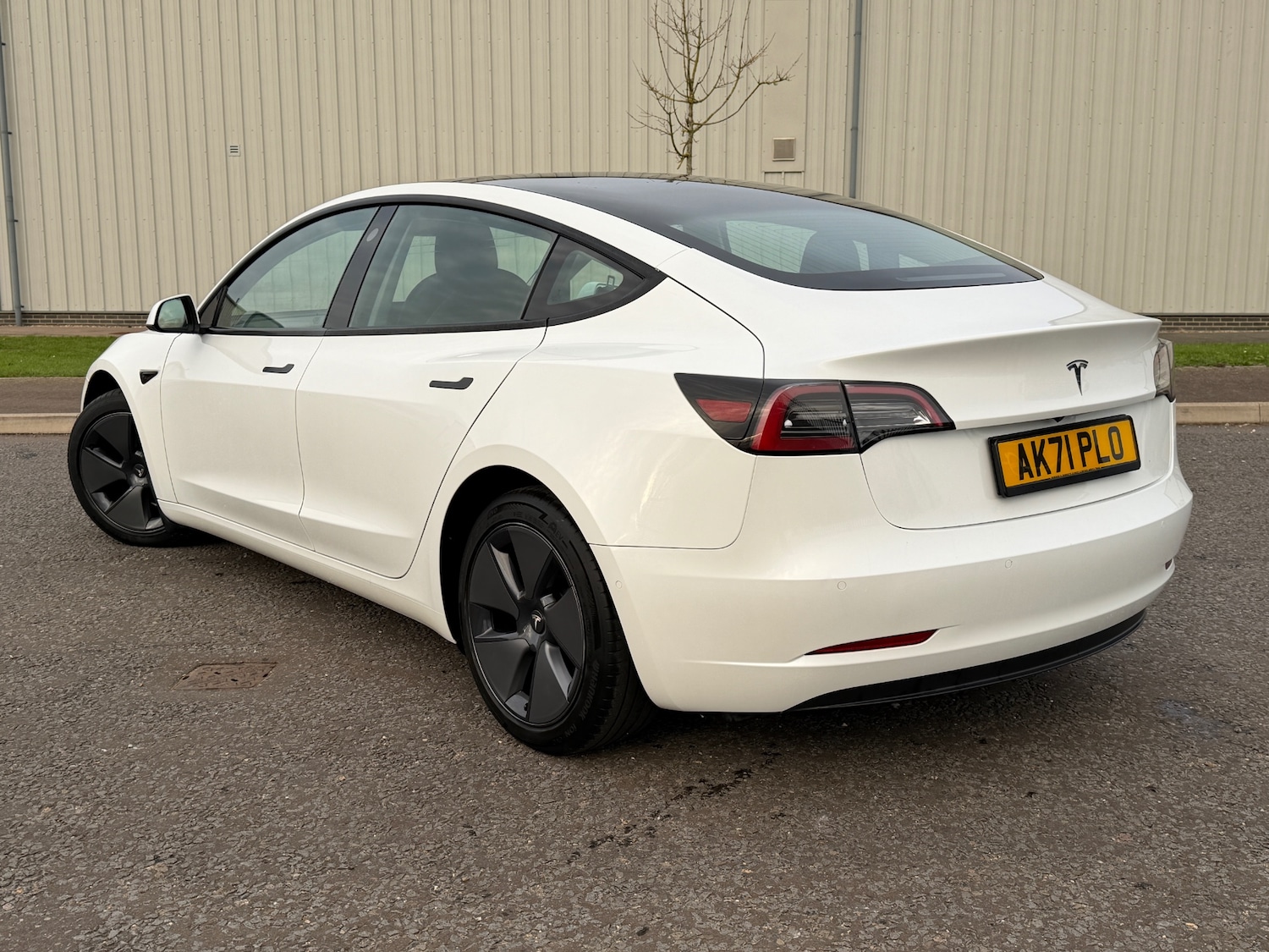 Used Tesla Model 3 2021 for sale - 76618839: Photo 5
