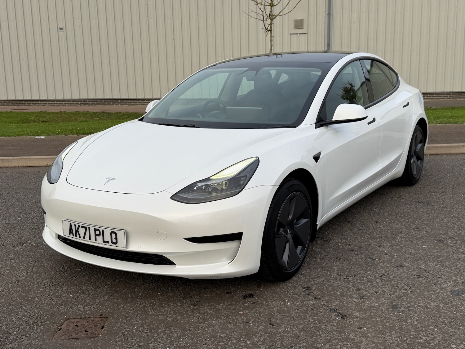Used Tesla Model 3 2021 for sale - 76618839: Photo 7