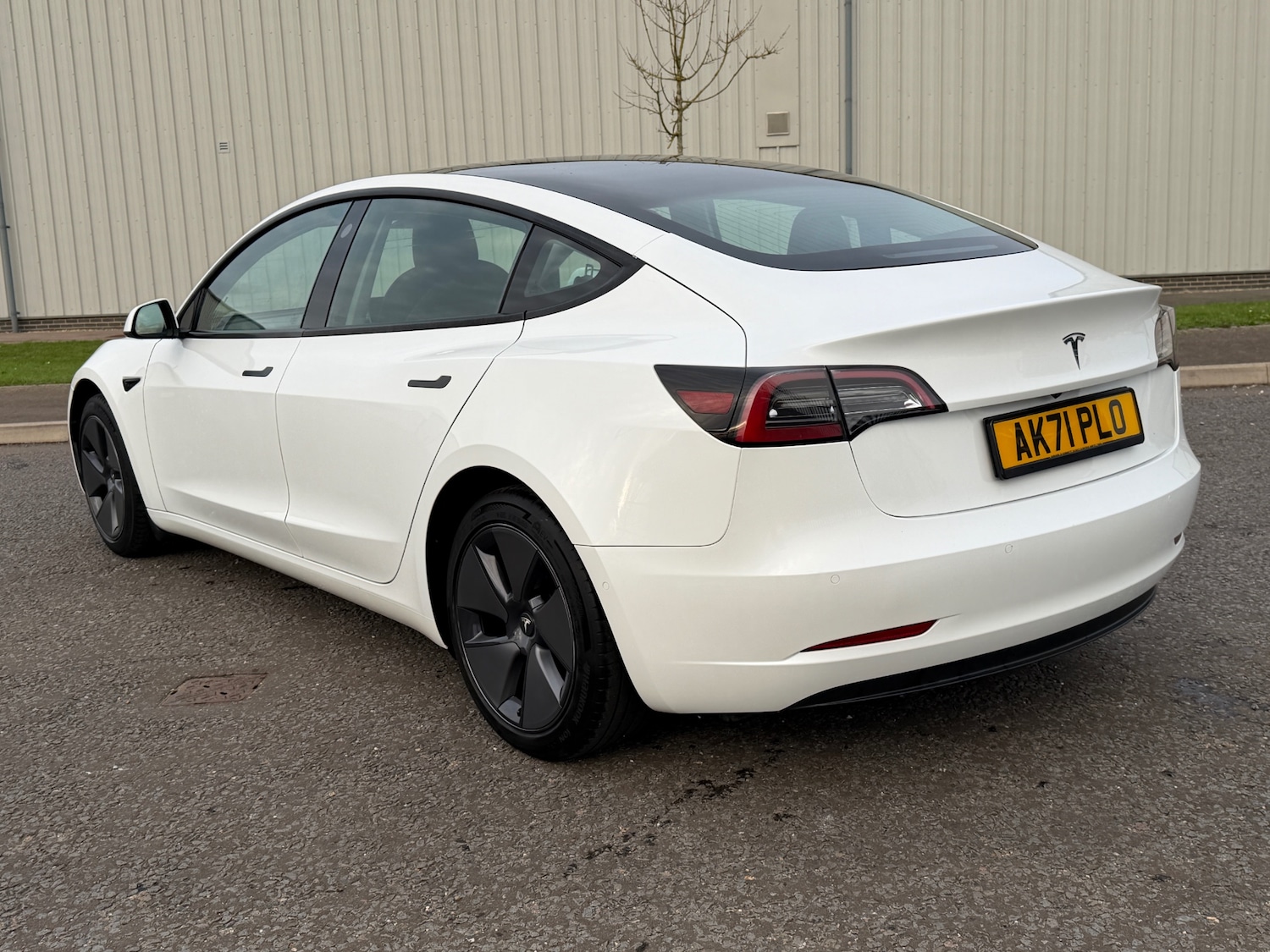 Used Tesla Model 3 2021 for sale - 76618839: Photo 8