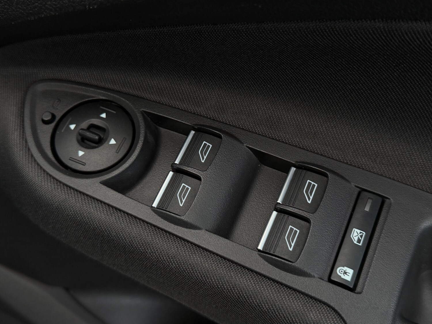 Used Ford Grand C-Max 2016 for sale - 78060683: Photo 24